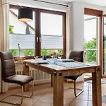 Apartment Mit Terrasse *