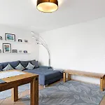 Mit Terrasse Διαμέρισμα
