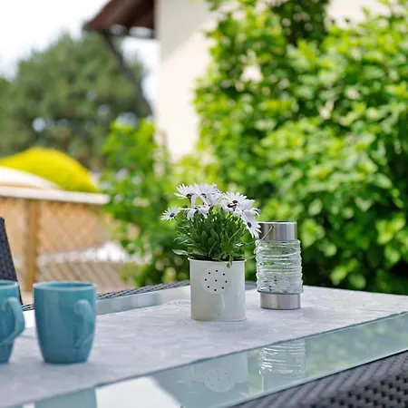 Διαμέρισμα Mit Terrasse *